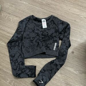 Gym shark workout top